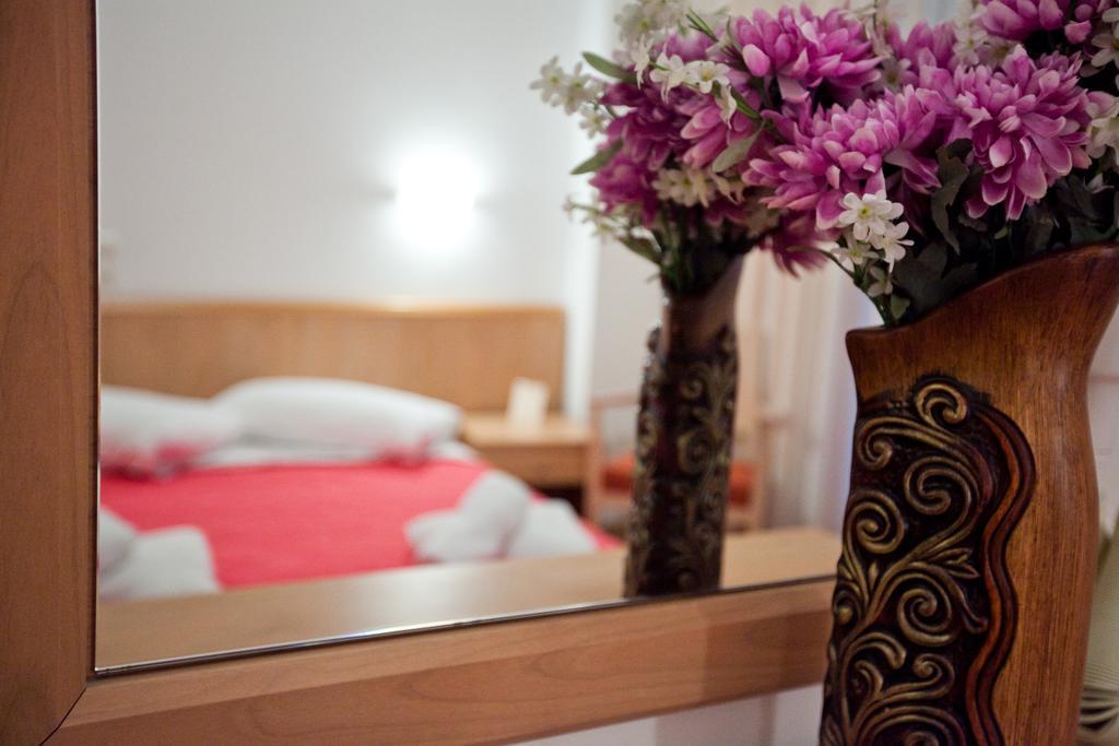 Hotel Possidon Aegina الغرفة الصورة